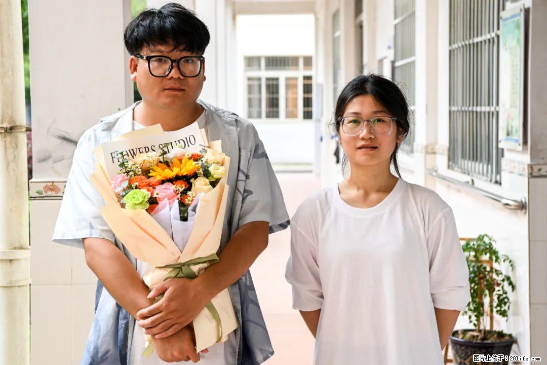 全网追的“扁担女孩”，找了一份暑假工，时薪12元 - 六安生活资讯 - 六安28生活网 la.28life.net
